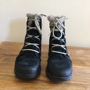 Sorel Joan Explorer 9.5